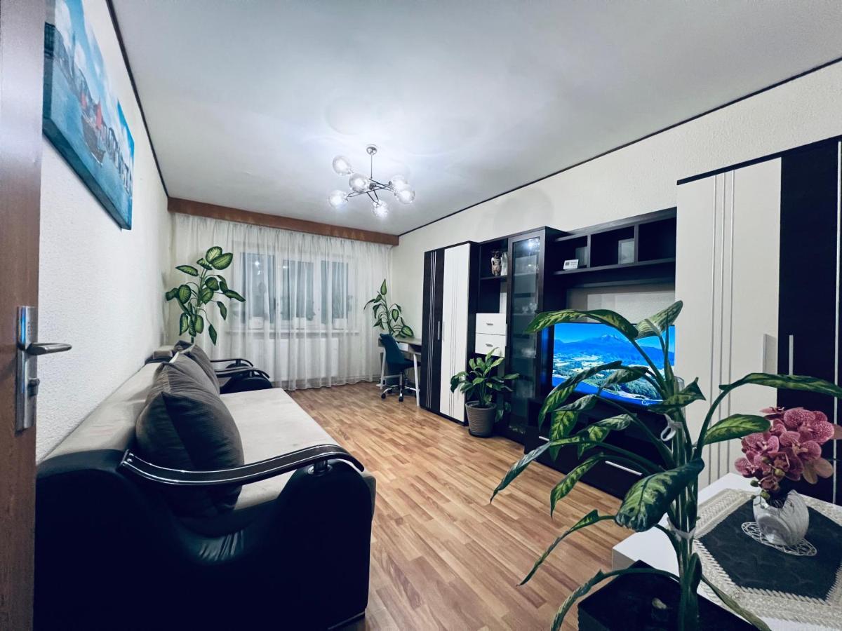 Altheda Living Tineretului E8 Apartment Suceava Luaran gambar