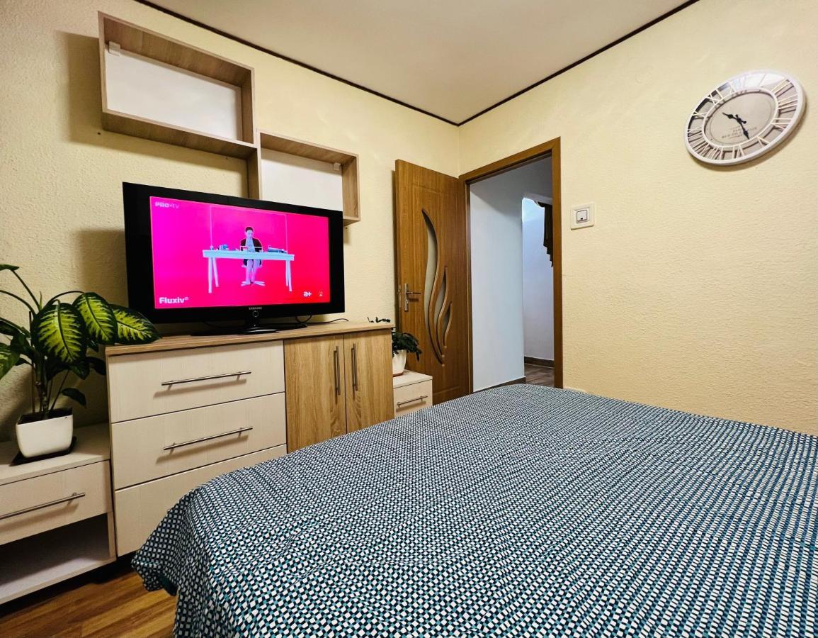 Altheda Living Tineretului E8 Apartment Suceava Luaran gambar